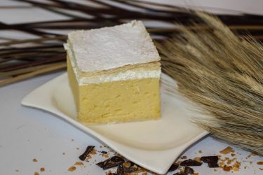 Domaća kremšnita